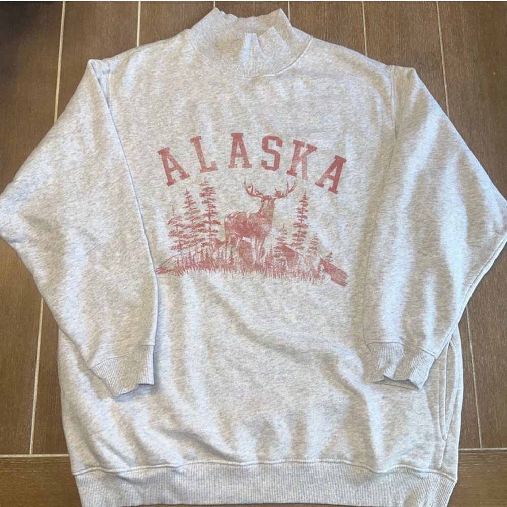 American Eagle Graphic Alaska Sweatshirt with Red Graphic